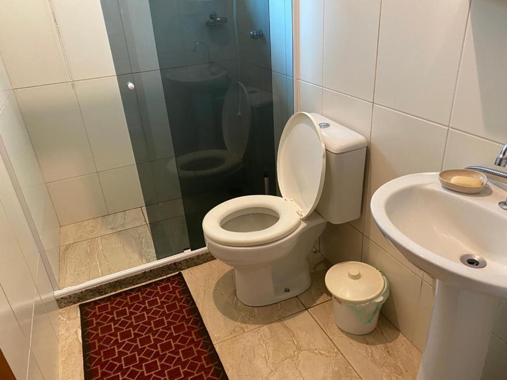 Lumiar Casa Solar Churrasqueira Com 3 Quartos Sendo Um Suite Arejada, Jardim A 700M Do Centro Εξωτερικό φωτογραφία